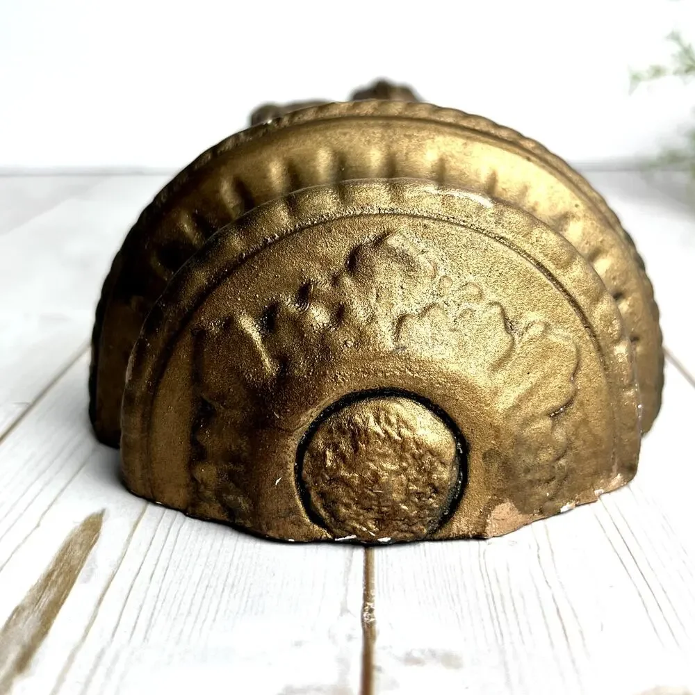 Unmarked vintage gold
